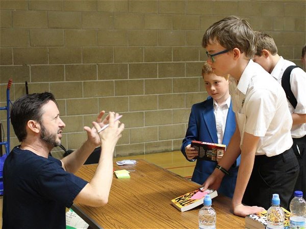 Author Steve Cole Visits STRS - Image