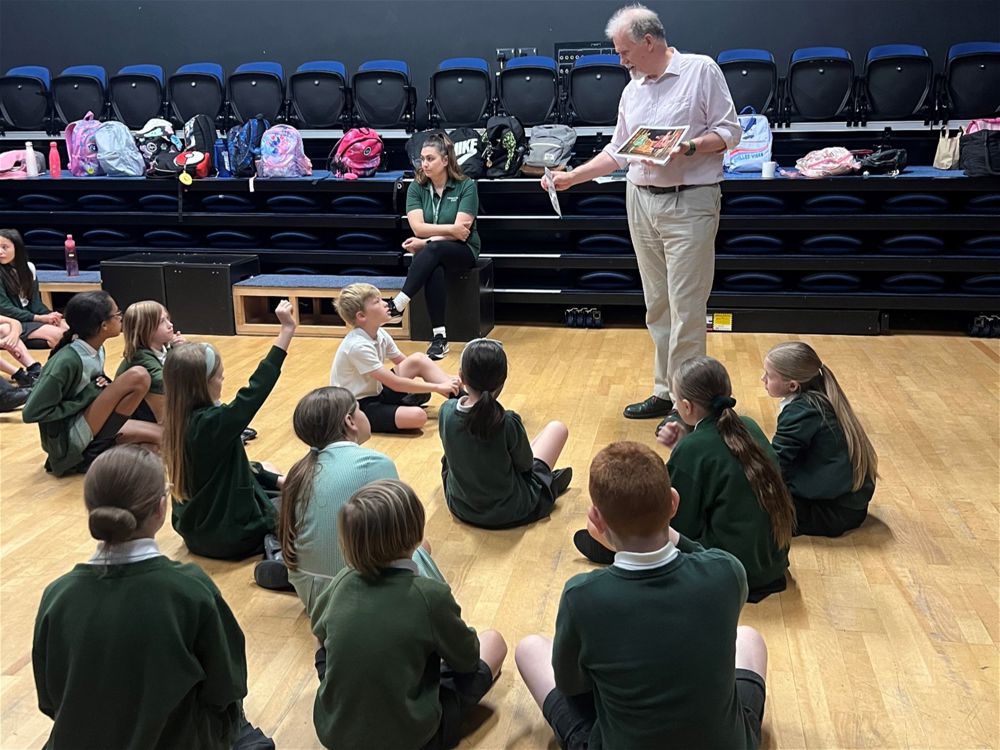 Local Primary Pupils Enjoy Shakespeare Workshop - Image